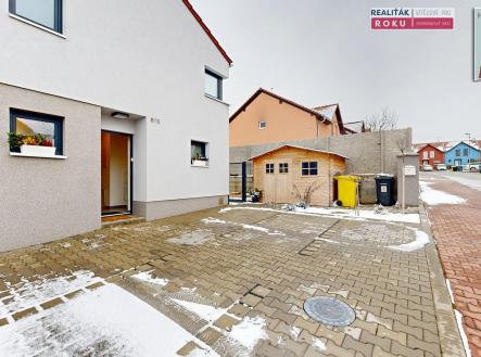 02 dům vchod | Prodej - dům/vila, 97 m²