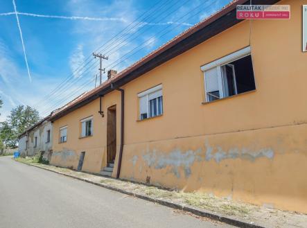 01 dům | Prodej - dům/vila, 147 m²