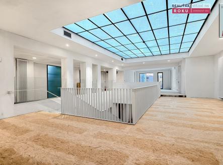 01 2NP | Pronájem - obchodní prostor, 325 m²