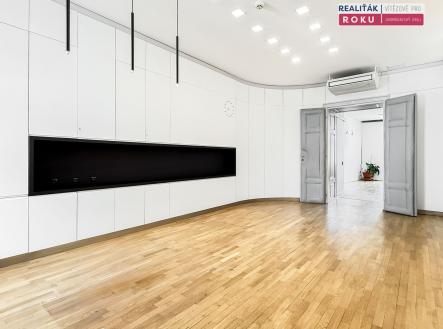 IMG_9610 | Pronájem - kanceláře, 395 m²