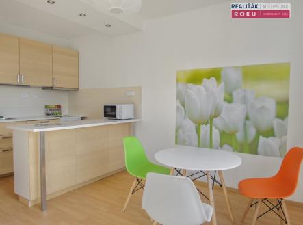 04 | Pronájem bytu, 2+kk, 44 m²