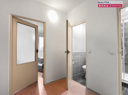 03 předsíň | Pronájem bytu, 1+kk, 33 m²