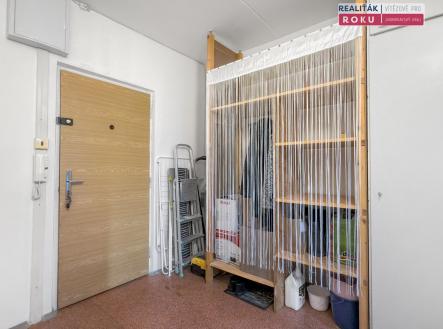 04 předsíň | Pronájem bytu, 1+kk, 33 m²
