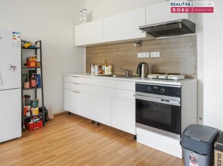 02-kuchyne | Pronájem bytu, 1+kk, 31 m²