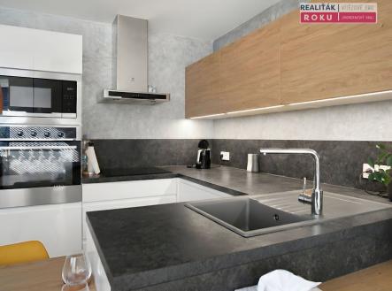 05kuchyn | Pronájem bytu, 2+kk, 42 m²