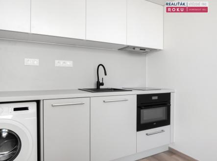 02-kuchyne (1) | Pronájem bytu, 1+kk, 28 m²