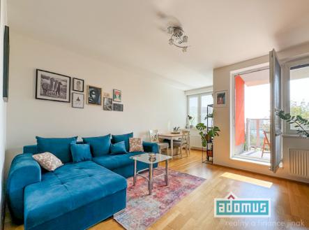 Pronájem bytu, 2+kk, 56 m²