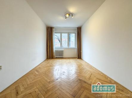 Pronájem bytu, 2+kk, 61 m²