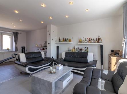 Prodej - dům/vila, 225 m²