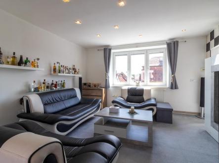 Prodej - dům/vila, 225 m²