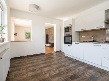 Prodej - dům/vila, 180 m²