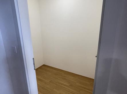 Pronájem bytu, 1+kk, 29 m²