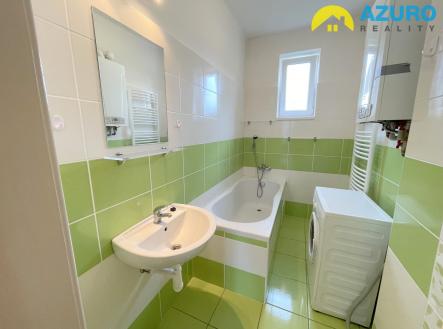 Pronájem bytu, 2+1, 75 m²