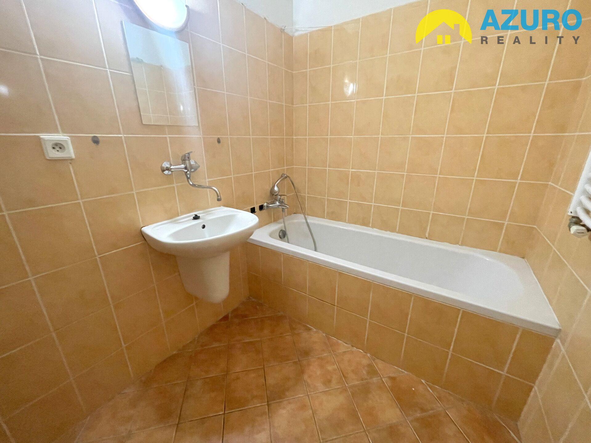 Podnájem cihlového bytu 1+1 54 m2 s parkováním v centru Přerova