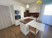 Pronájem bytu, 1+kk, 38 m²
