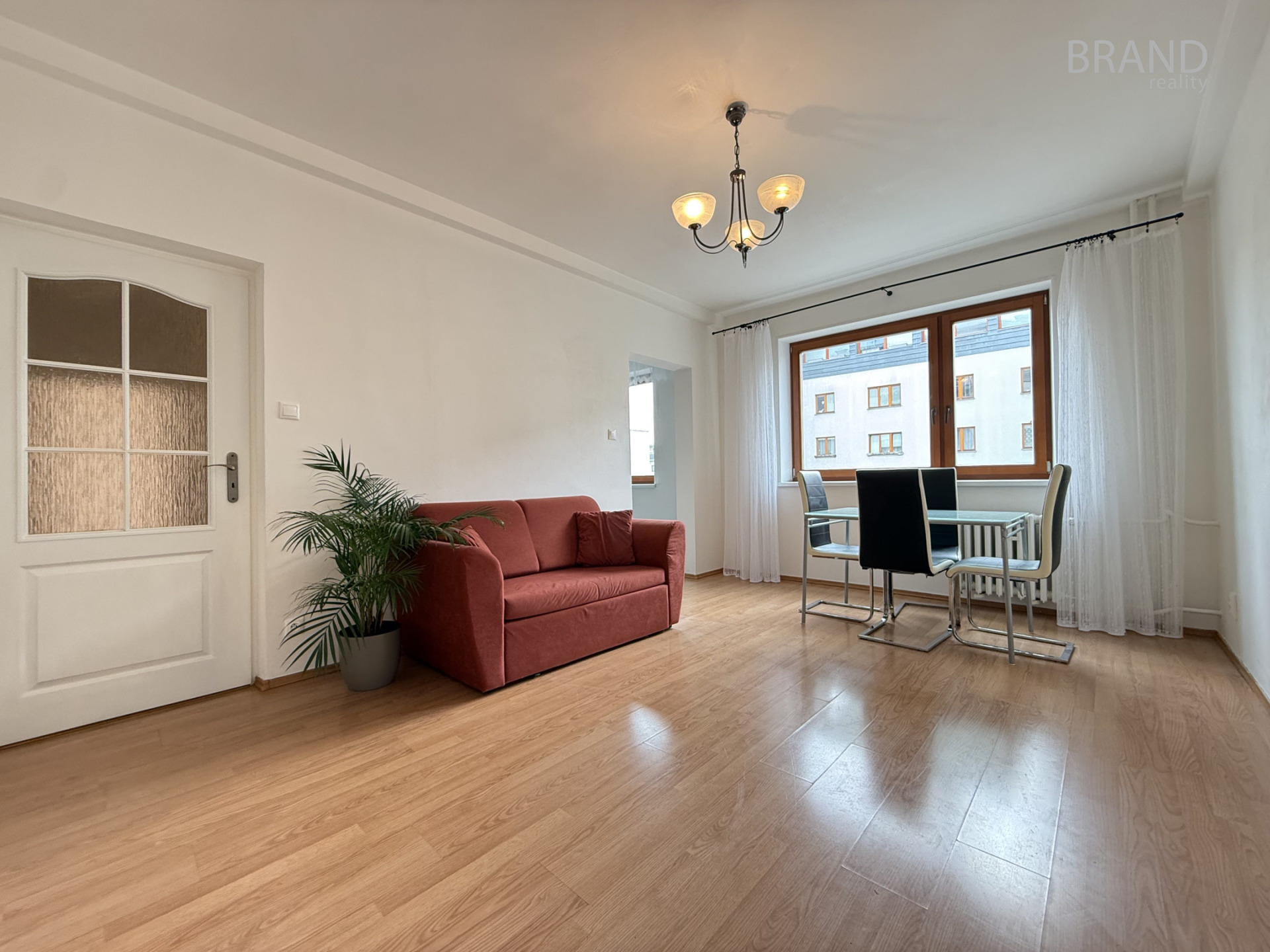 Pronájem bytu 2+1, 51 m2, ul. K Lučinám, Praha - Žižkov. 