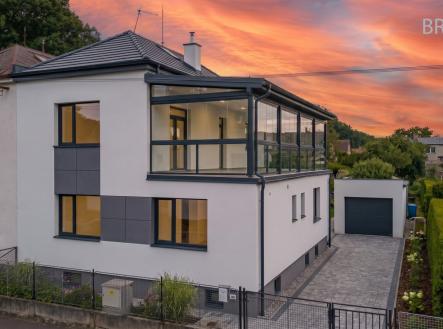 Prodej - dům/vila, 190 m²