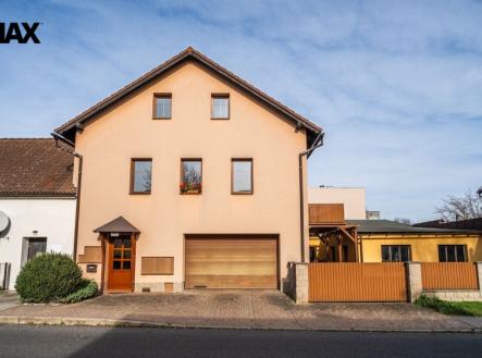 Prodej - dům/vila, 298 m² obrázek