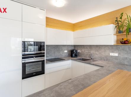6e4a4039-1.png | Prodej bytu, 3+kk, 118 m²