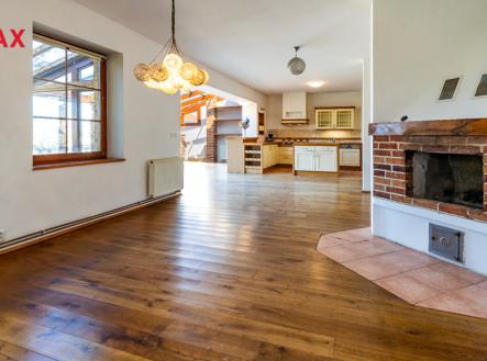 6e4a4524.png | Prodej - dům/vila, 228 m²