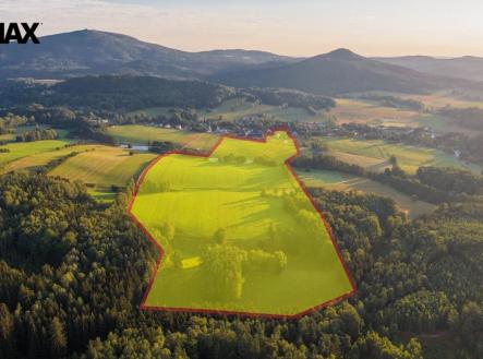 dji-0279-vyznaceni-celku-vypln-b.jpg | Prodej - zemědělský objekt, 210 855 m²