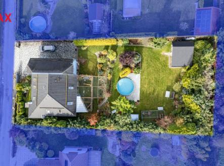 dji-20251031105127-0088-dvyzn.png | Prodej - dům/vila, 208 m²