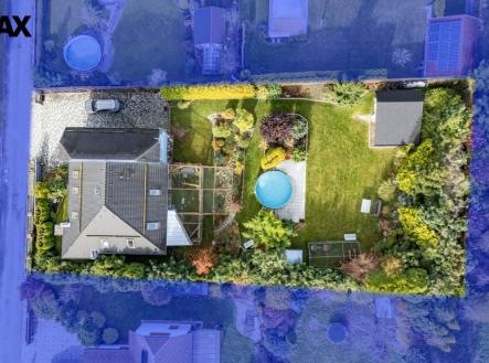 dji-20251031105127-0088-dvyzn.png | Prodej - dům/vila, 208 m²