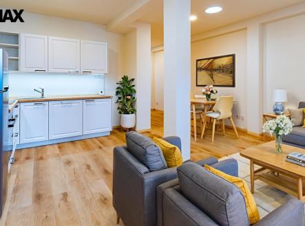 VIZUALIZACE | Prodej bytu, 2+1, 75 m²