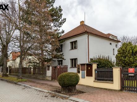6e4a7895.png | Prodej - dům/vila, 235 m²
