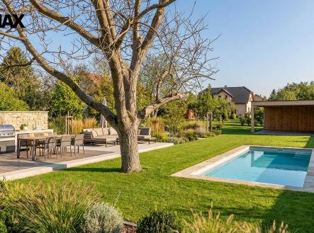 VIZUALIZACE | Prodej - dům/vila, 235 m²