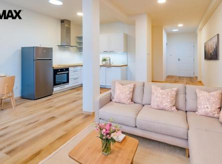 VIZUALIZACE | Pronájem bytu, 2+1, 75 m²