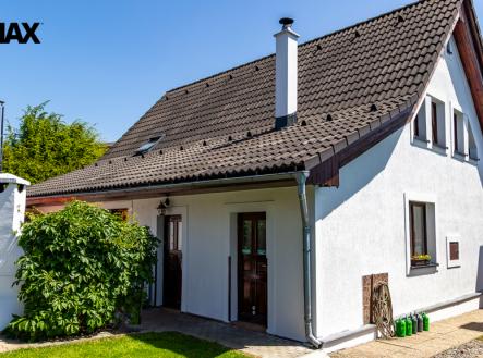 6e4a9216.png | Prodej - dům/vila, 298 m²