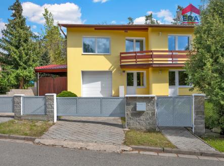 . | Prodej - dům/vila, 439 m²