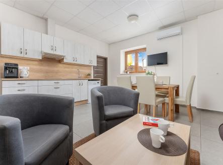 . | Prodej - hotel, 280 m²