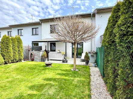 88617e13-990b-442d-bee3-84d3622197e5.jpeg | Pronájem - dům/vila, 113 m²