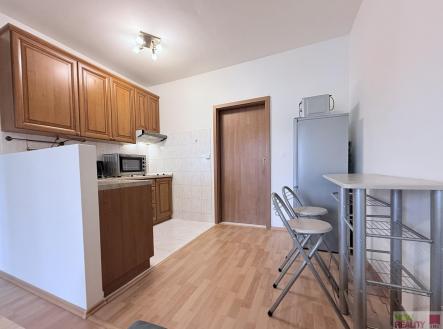 IMG_3573.jpeg | Pronájem bytu, 2+kk, 39 m²