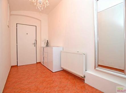 k4_resize | Prodej - obchodní prostor, 50 m²
