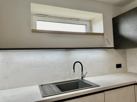 IMG_1431 | Pronájem - dům/vila, 209 m²