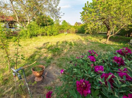 IMG_7310 | Prodej - pozemek pro bydlení, 332 m²