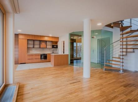 IMG-20251101-WA0025 | Pronájem bytu, 4+kk, 114 m²