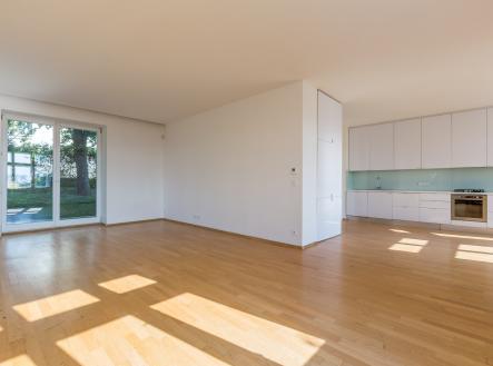1 | Prodej - dům/vila, 185 m²