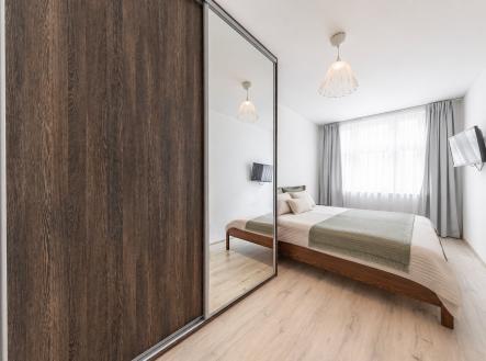 ložnice 2 | Pronájem bytu, 2+kk, 50 m²