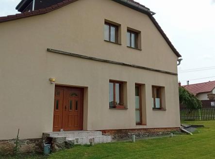 Bez popisku | Pronájem - dům/vila, 130 m²