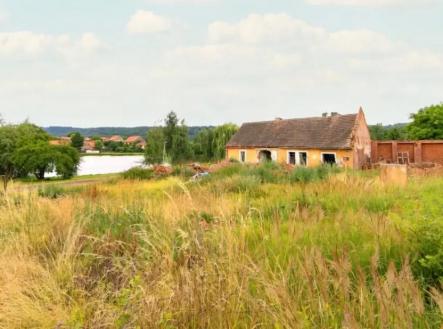 9064.jpg | Prodej - pozemek pro bydlení, 1 355 m²
