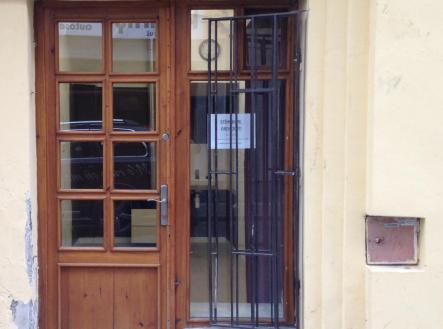 Photo 07.09.17 11 29 26.jpg | Pronájem - obchodní prostor, 11 m²