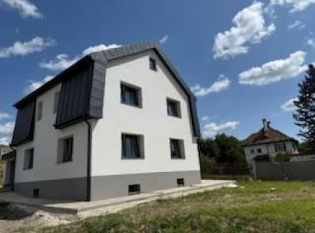 Prodej - dům/vila, 340 m² obrázek