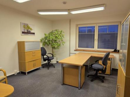 20251124_161325.jpg | Pronájem - kanceláře, 19 m²