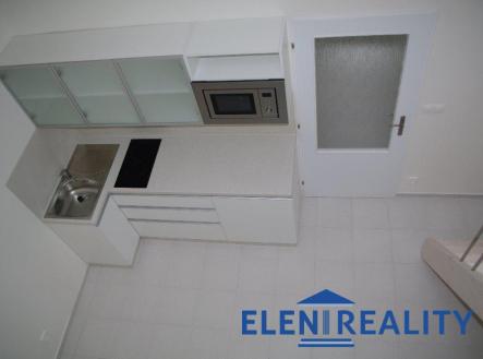 Pronájem bytu, 2+kk, 40 m²