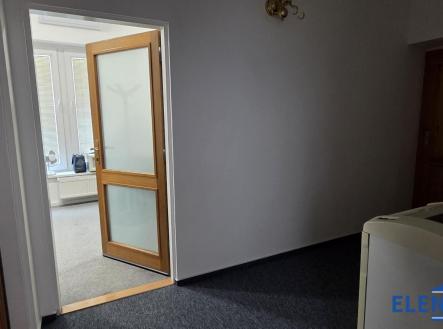 20260629_130710.jpg | Pronájem - kanceláře, 16 m²