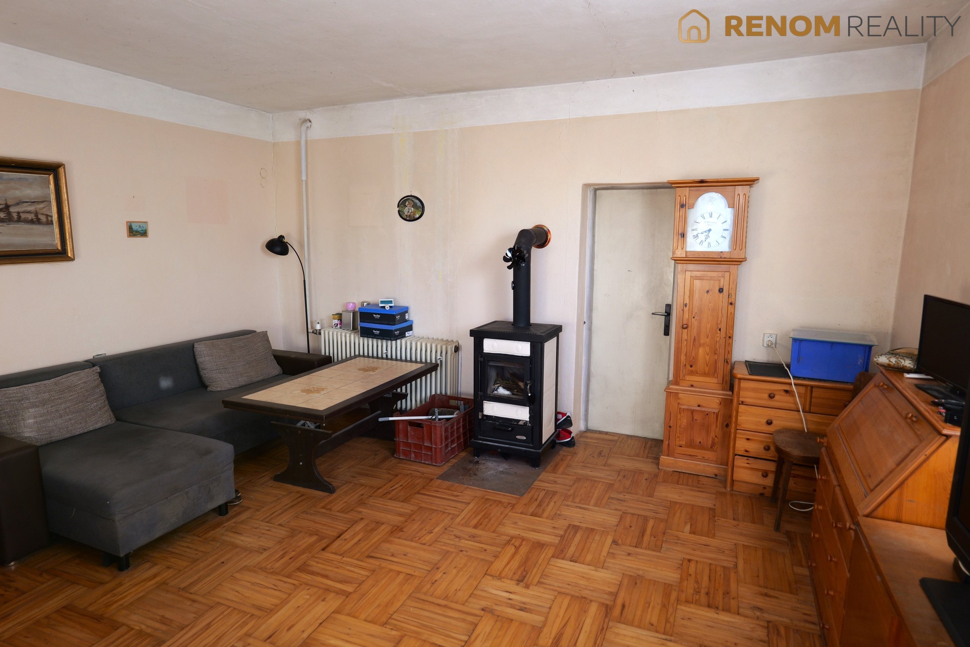 Prodej rodinného domu 4+1 se zahradou a garáží, ul. Hrad, Chropyně.